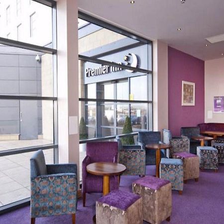 Premier Inn Edinburgh Park Bagian luar foto