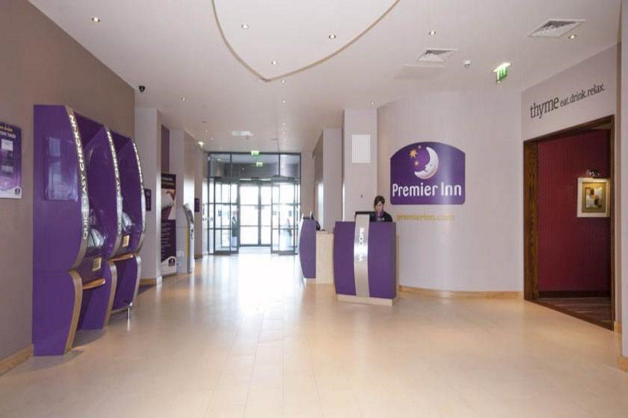 Premier Inn Edinburgh Park Bagian luar foto