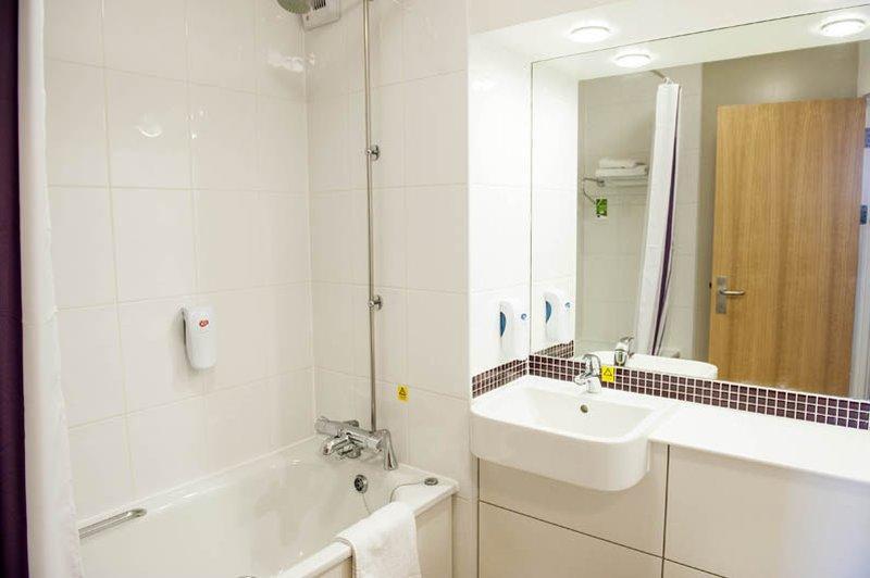Premier Inn Edinburgh Park Bagian luar foto